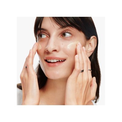 Dramatically Different loción hidratante+ Spf50 75 ml